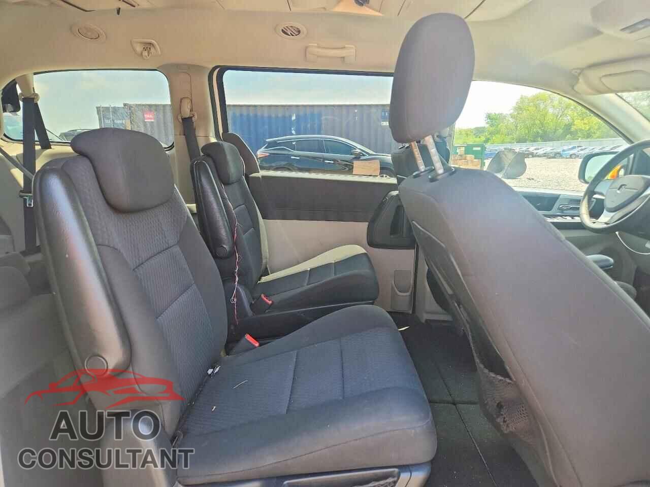DODGE CARAVAN 2010 - 2D4RN5D17AR202059