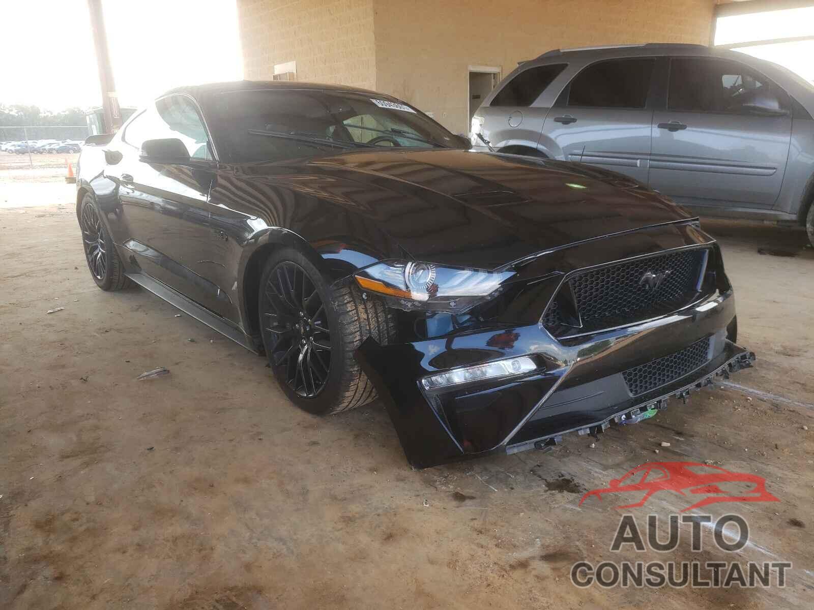 FORD MUSTANG 2018 - 1FA6P8CF1J5145921