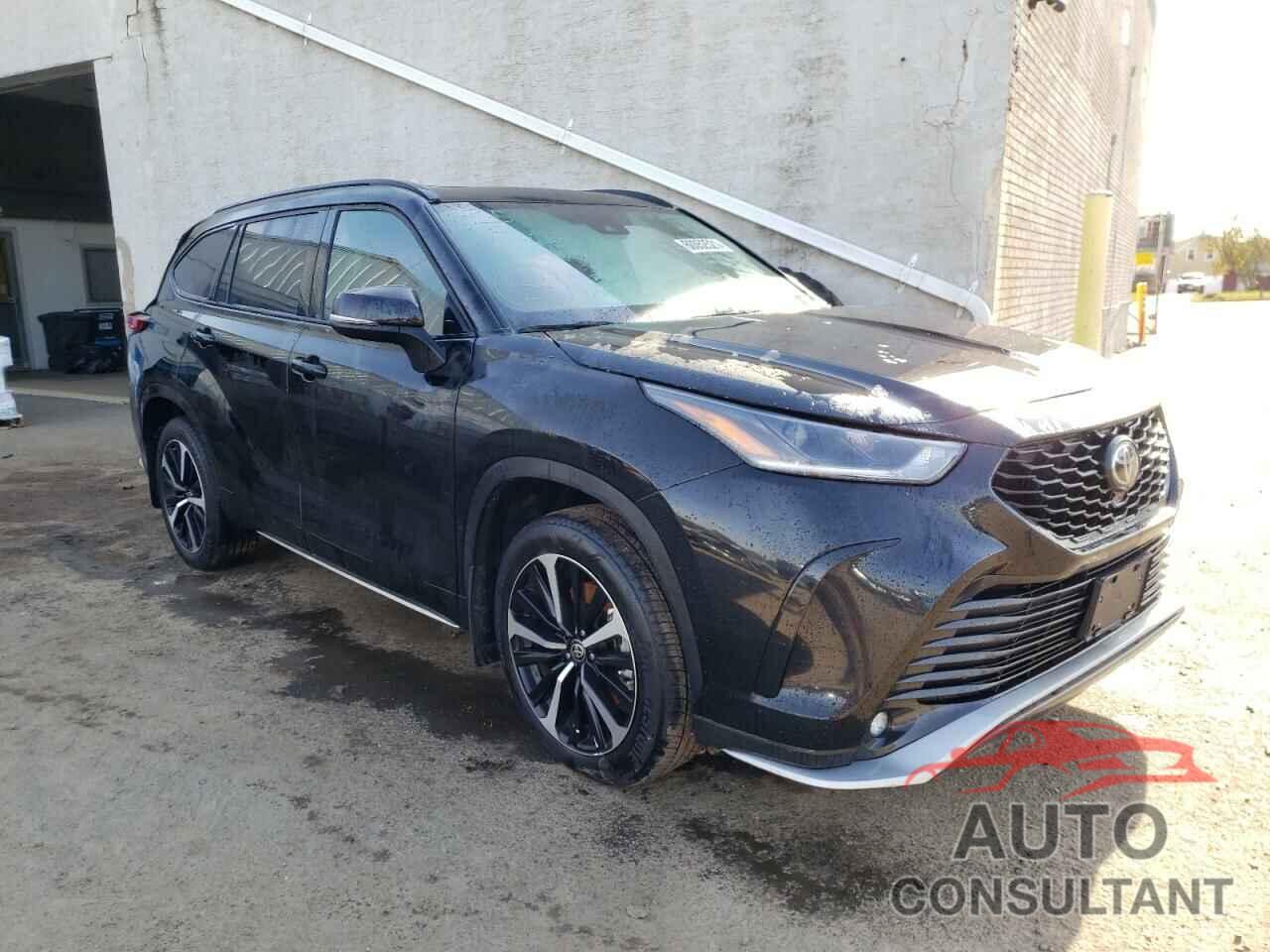 TOYOTA HIGHLANDER 2021 - 5TDLZRBH8MS094304