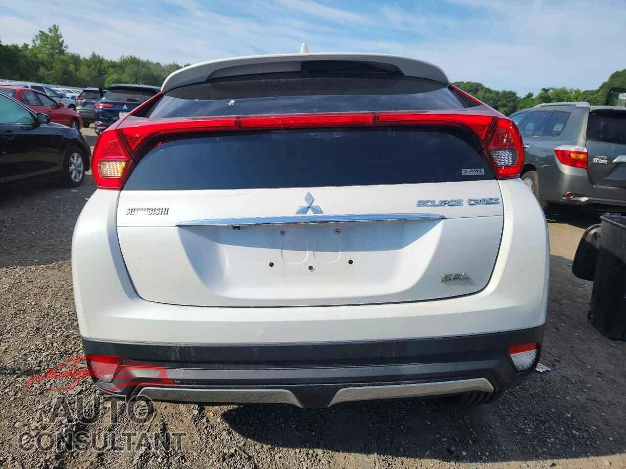 MITSUBISHI ECLIPSE 2018 - JA4AT5AA8JZ048692