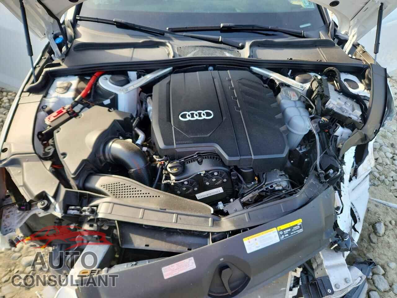 AUDI A4 2024 - WAUDAAF45RN000281