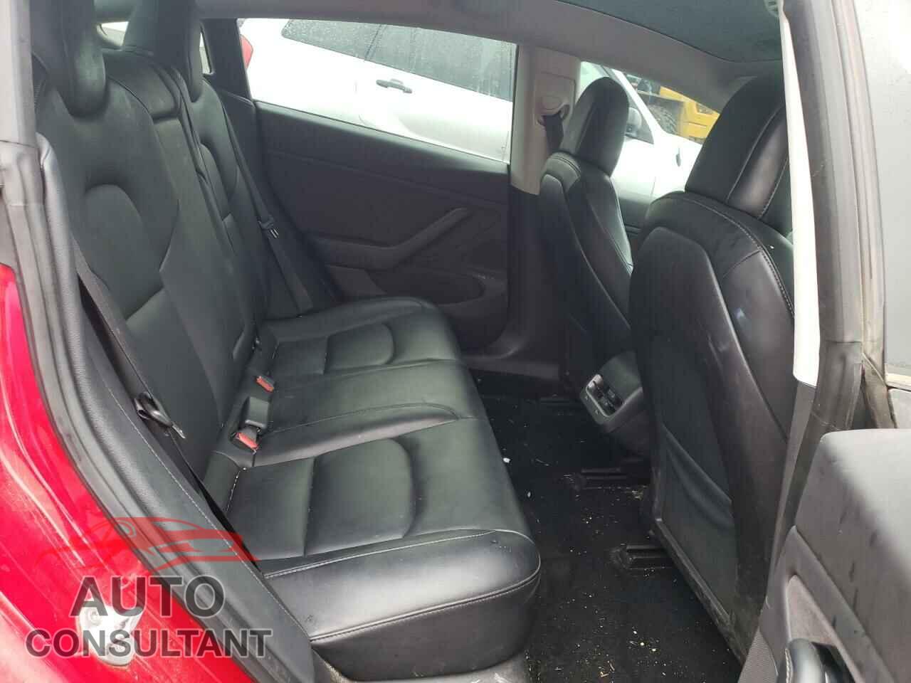 TESLA MODEL 3 2019 - 5YJ3E1EA6KF313791