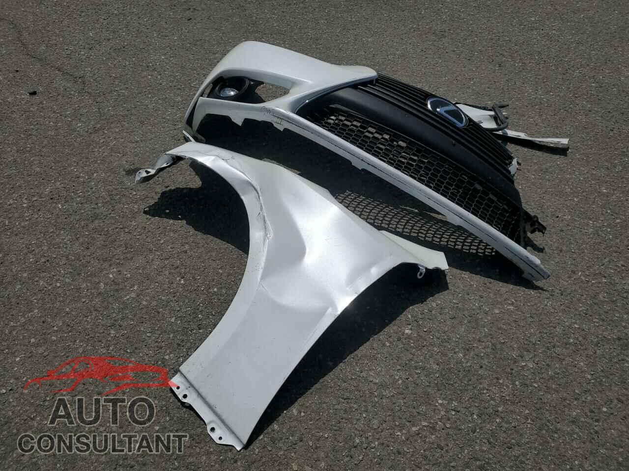 LEXUS IS 2015 - JTHBF1D29F5082992