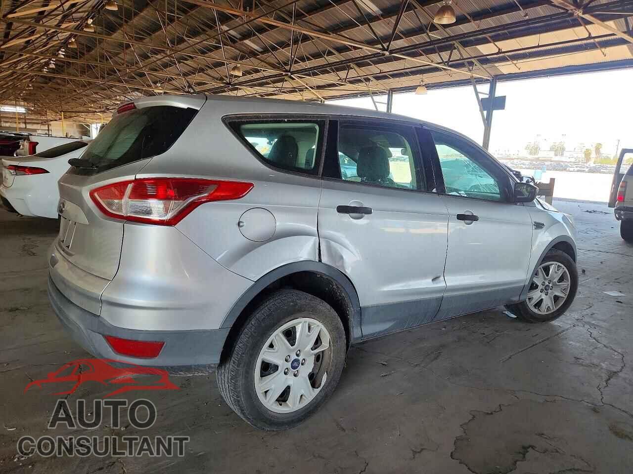 FORD ESCAPE 2015 - 1FMCU0F70FUC80201