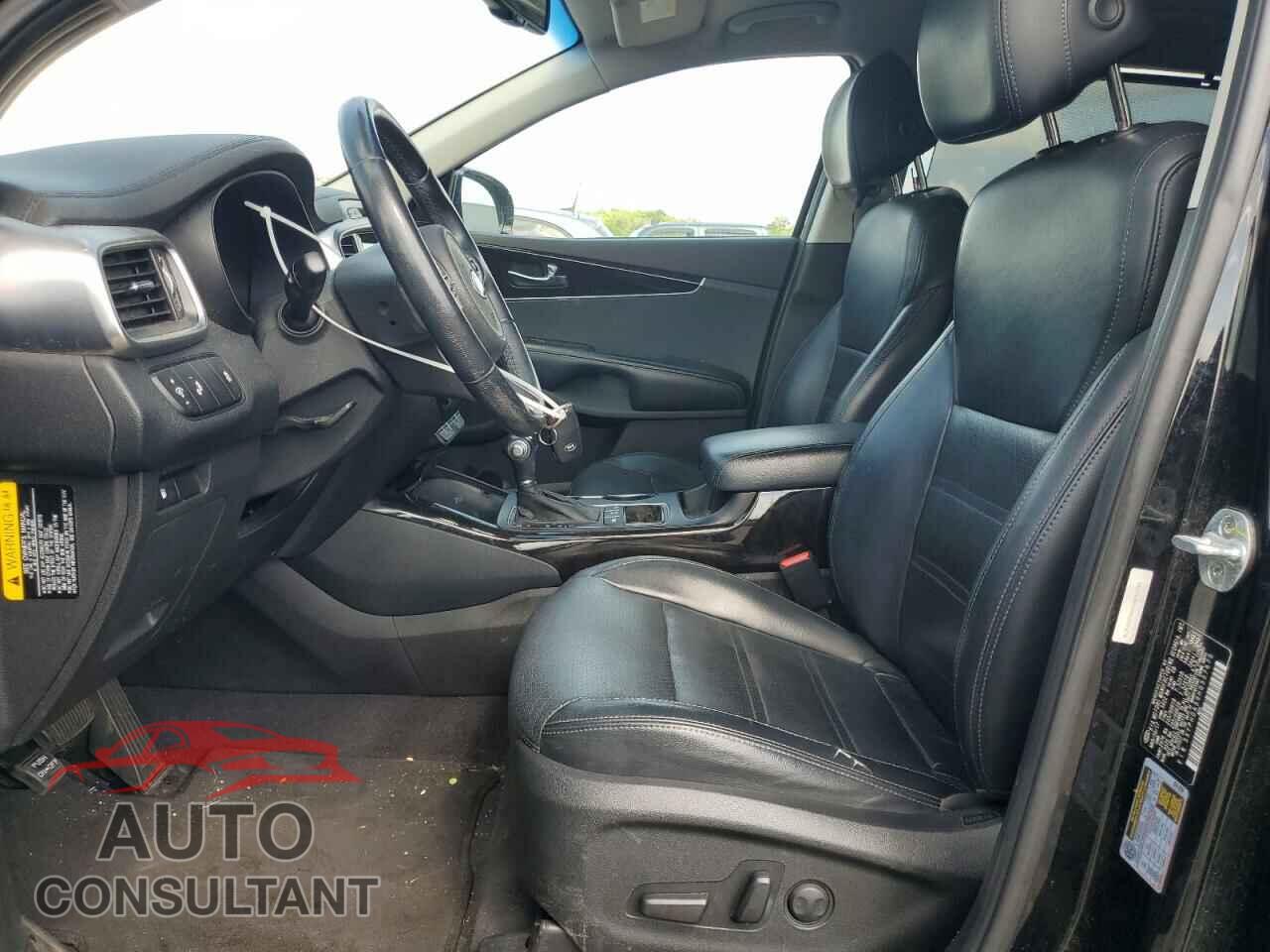 KIA SORENTO 2017 - 5XYPHDA59HG337670
