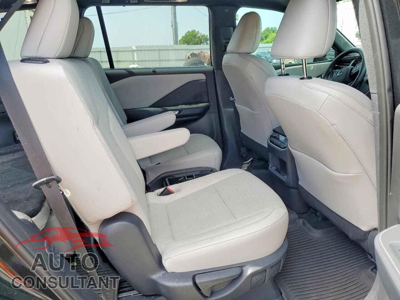 LEXUS UNKNOWN 2025 - 5TDAAAB61SS035560
