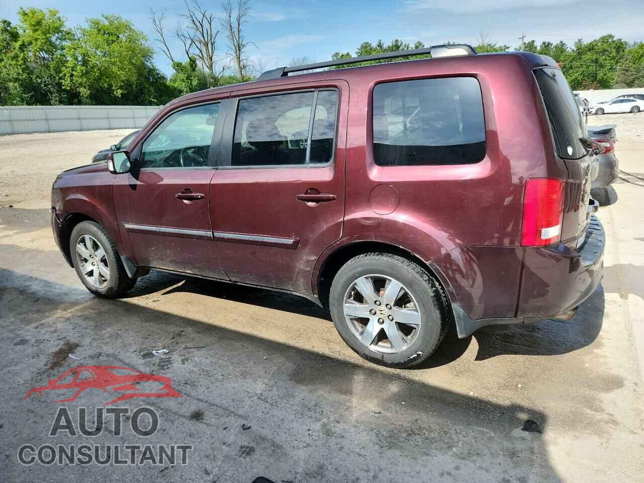 HONDA PILOT 2013 - 5FNYF4H94DB035241
