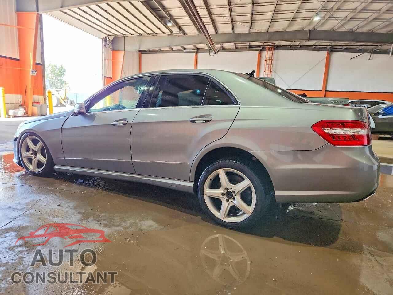 MERCEDES-BENZ E-CLASS 2011 - WDDHF9AB8BA492754