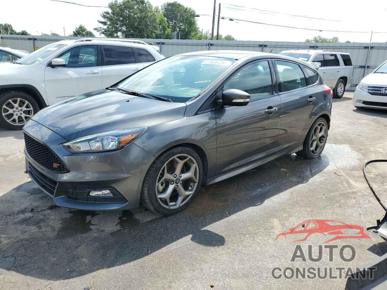 FORD FOCUS 2018 - 1FADP3L94JL332859