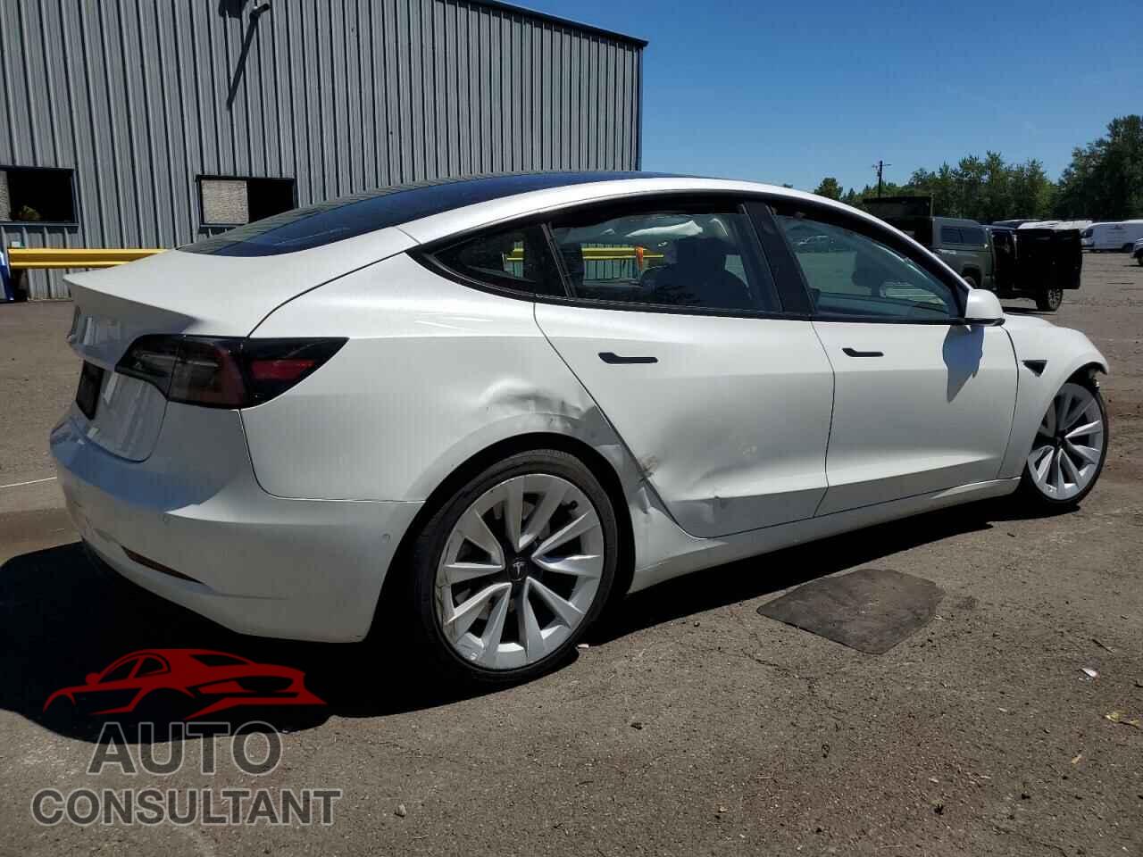 TESLA MODEL 3 2022 - 5YJ3E1EA5NF369211