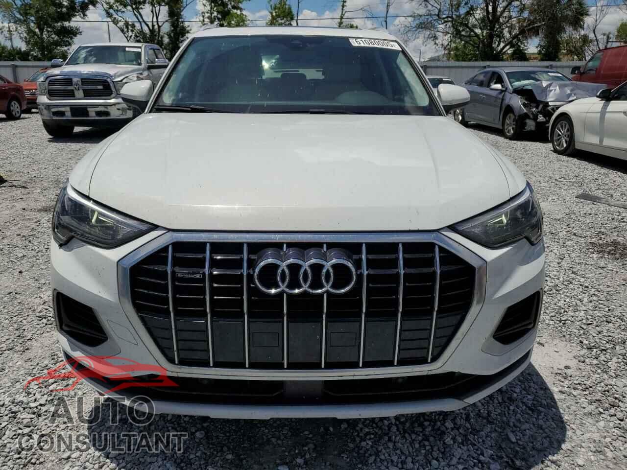 AUDI Q3 2020 - WA1AECF32L1053977