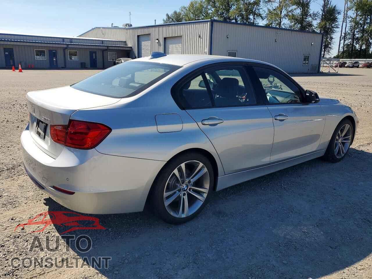 BMW 3 SERIES 2014 - WBA3A5C50EJ464595