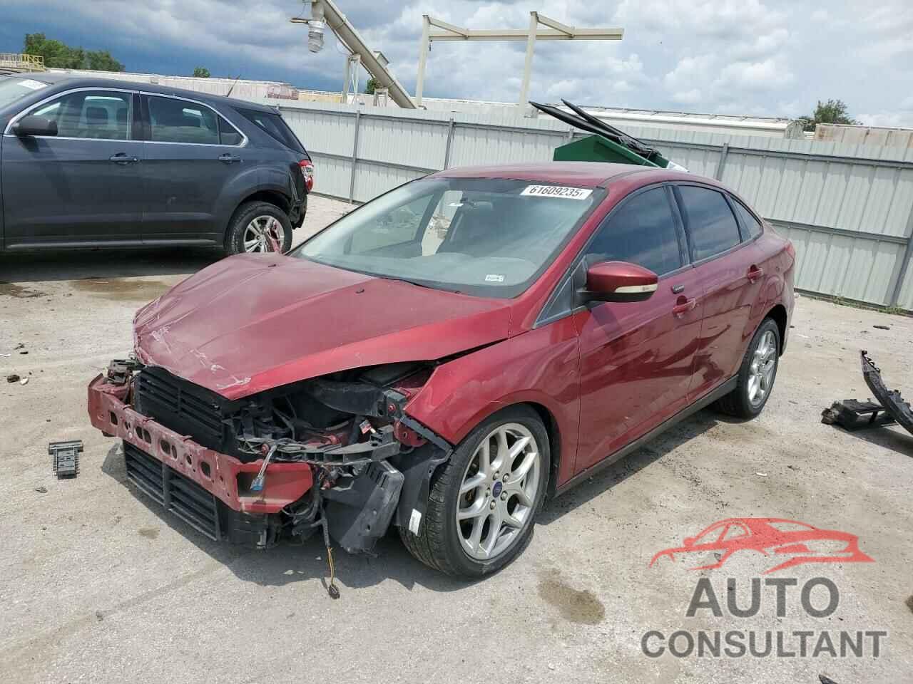 FORD FOCUS 2015 - 1FADP3F22FL368703