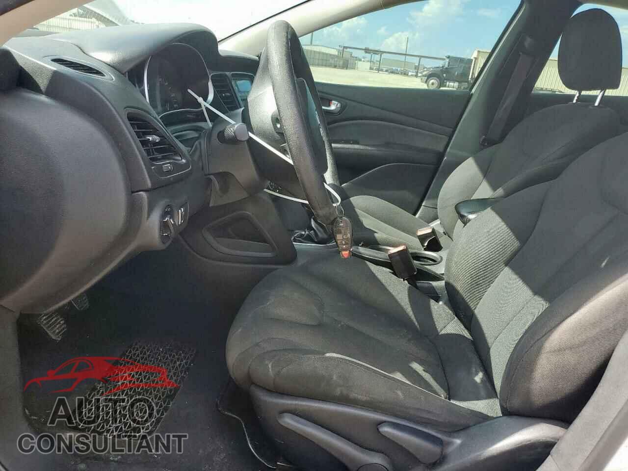 DODGE DART 2013 - 1C3CDFAA7DD266839