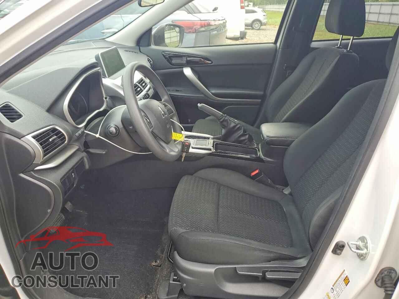 MITSUBISHI ECLIPSE 2018 - JA4AT4AA5JZ045209