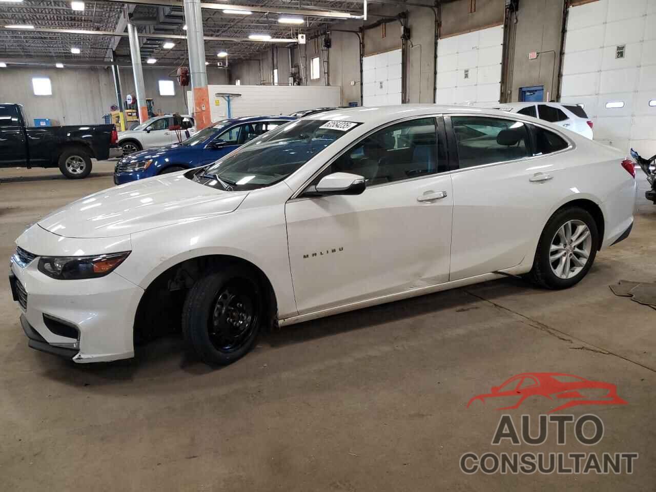 CHEVROLET MALIBU 2017 - 1G1ZE5ST7HF117556