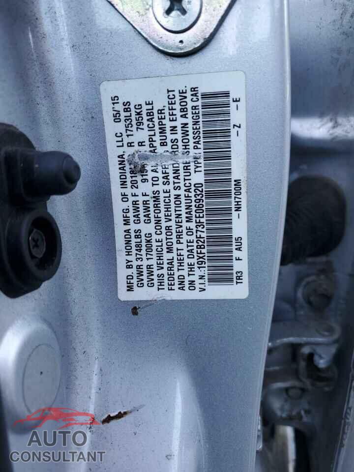 HONDA CIVIC 2015 - 19XFB2F73FE069320