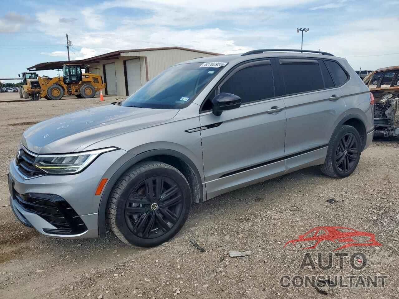 VOLKSWAGEN TIGUAN 2022 - 3VV8B7AX8NM059661