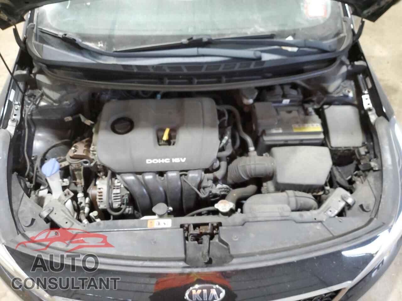 KIA FORTE 2017 - 3KPFK4A76HE088630