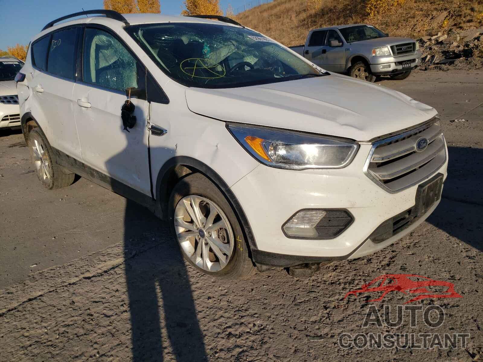 FORD ESCAPE 2018 - 1FMCU9GD6JUB12788