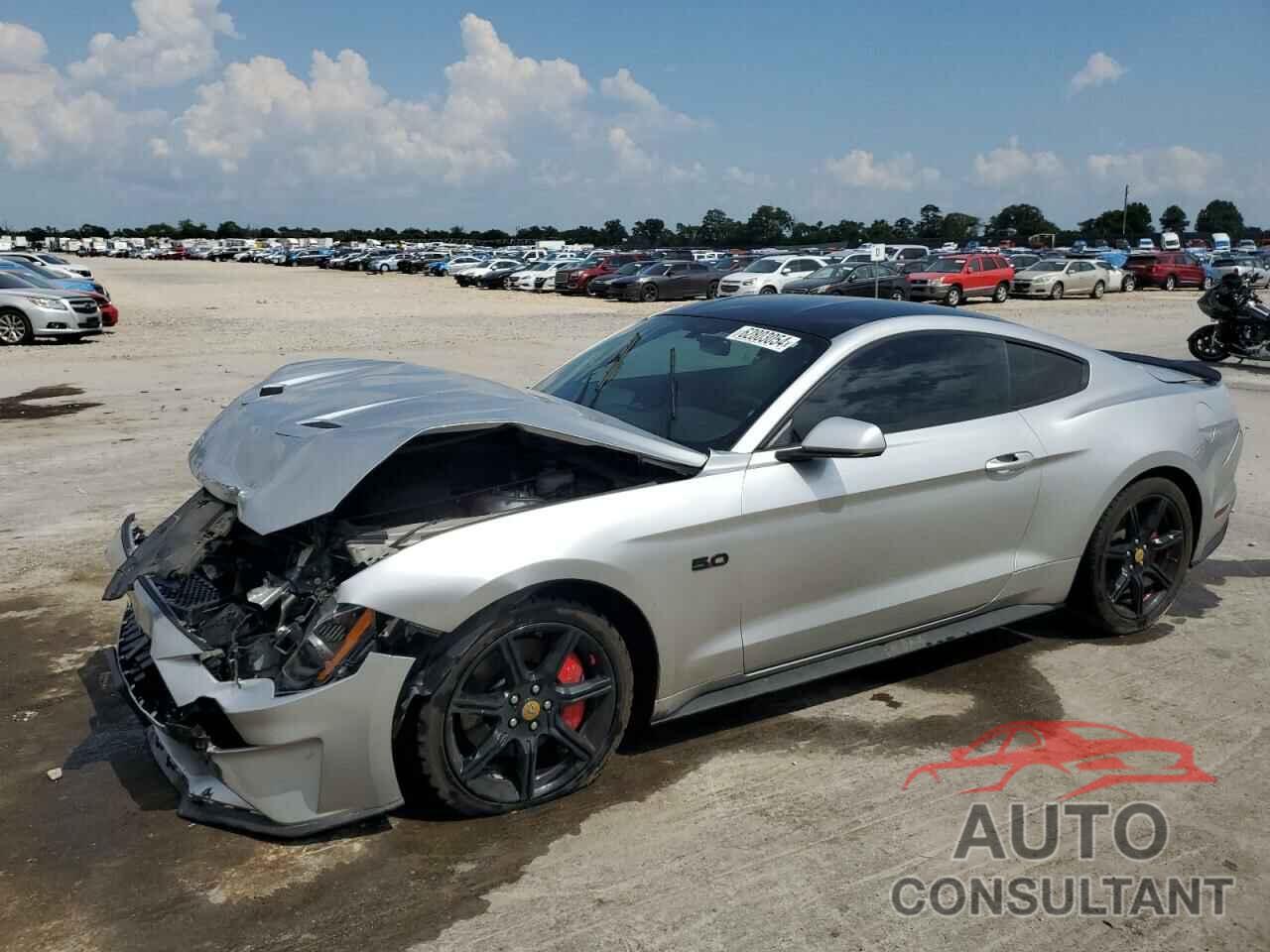 FORD MUSTANG 2019 - 1FA6P8CF2K5199942