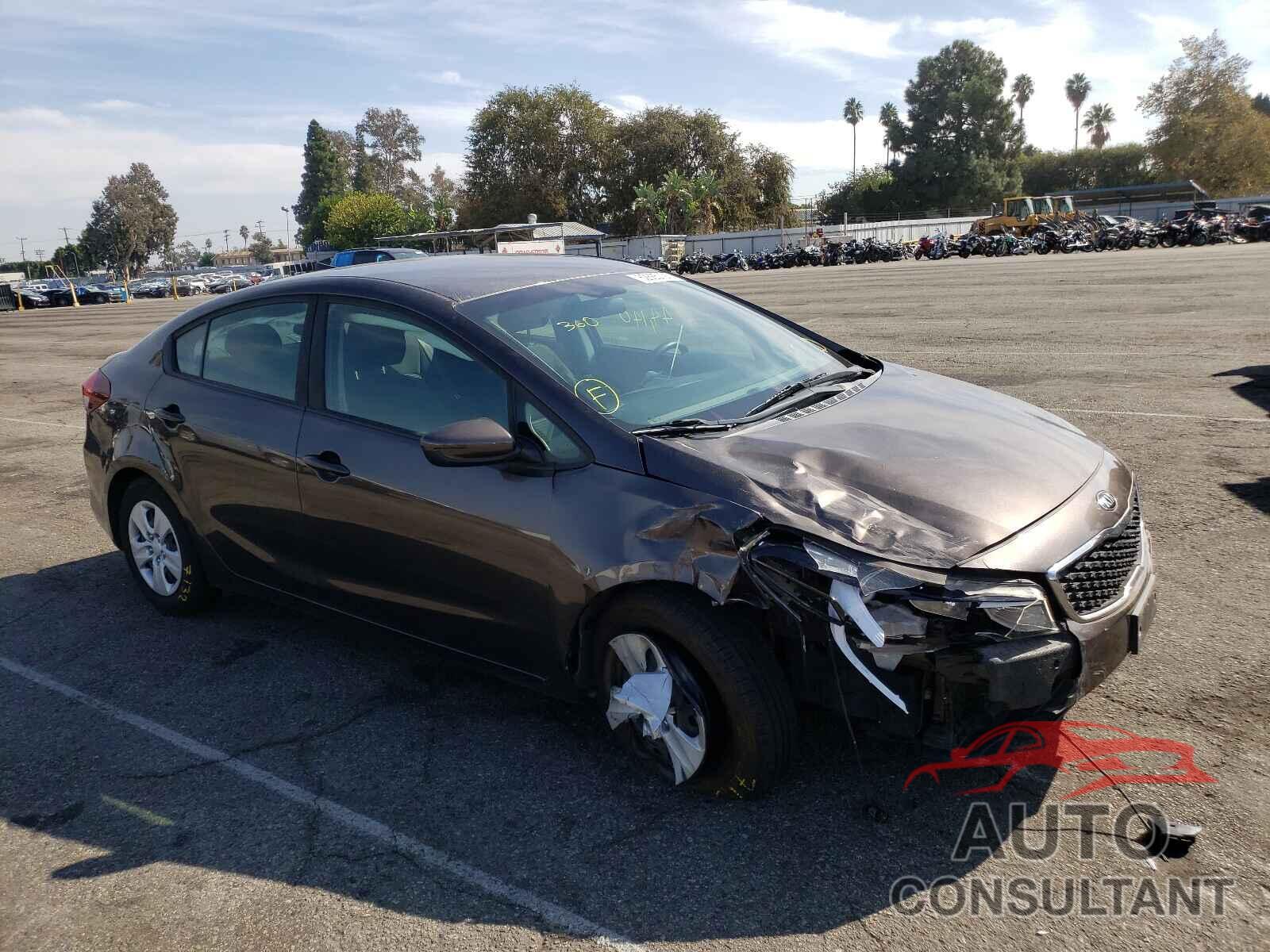 KIA FORTE 2018 - 3KPFL4A72JE164797