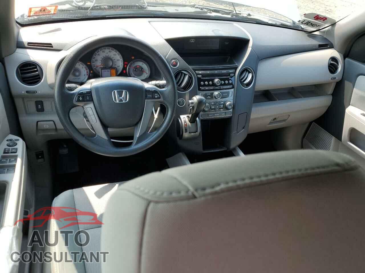 HONDA PILOT 2012 - 5FNYF4H48CB014475