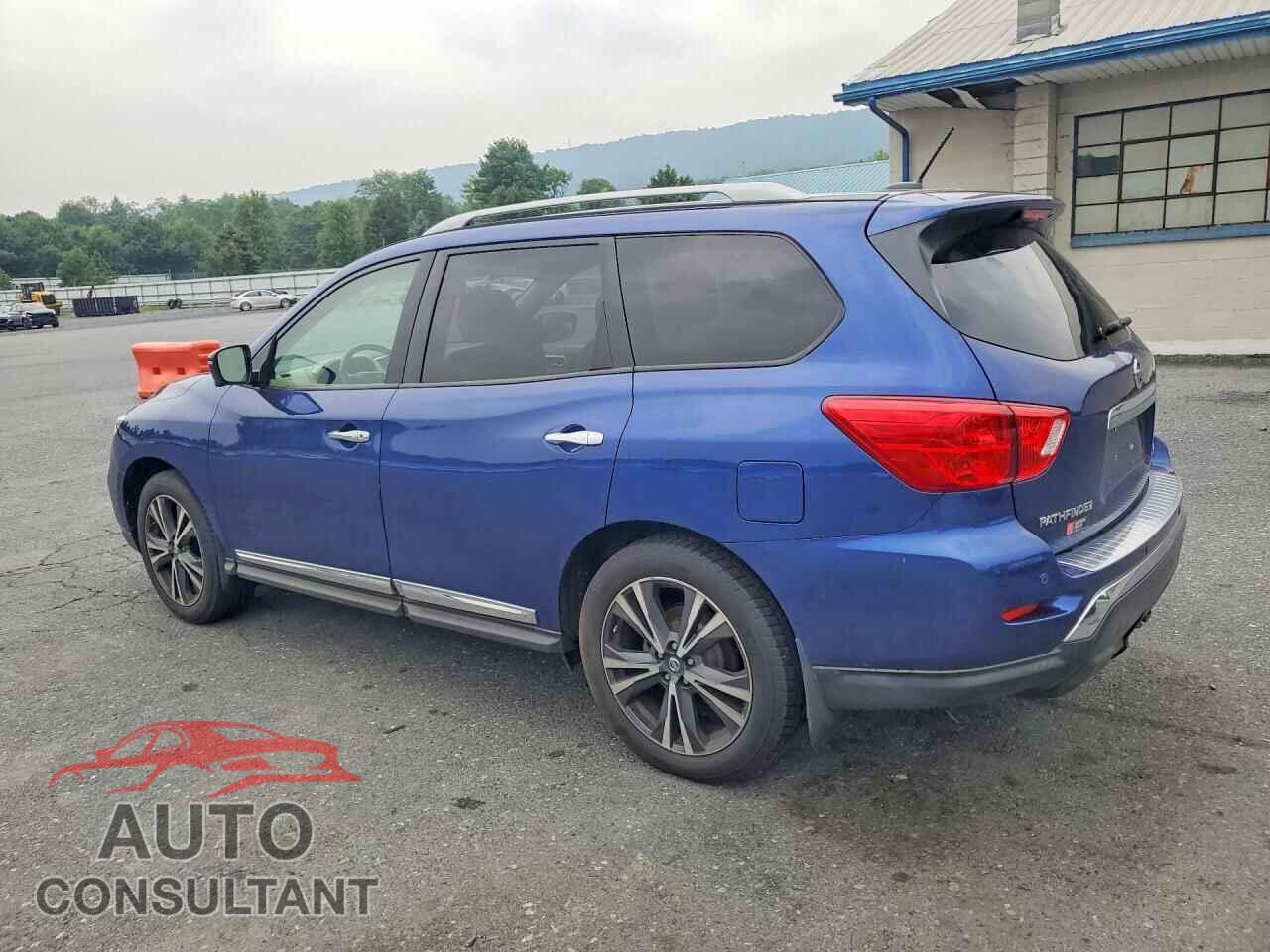 NISSAN PATHFINDER 2018 - 5N1DR2MN0JC620741