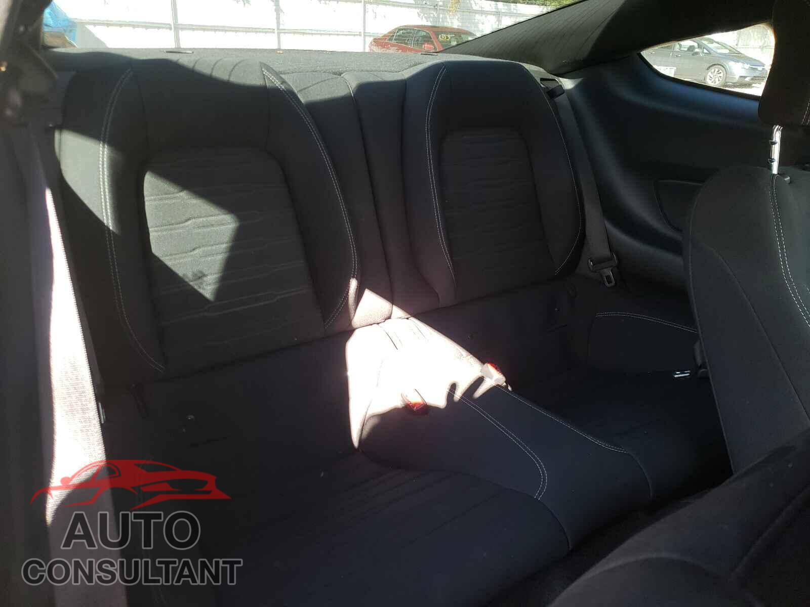 FORD MUSTANG 2017 - 1FA6P8CF6H5280838