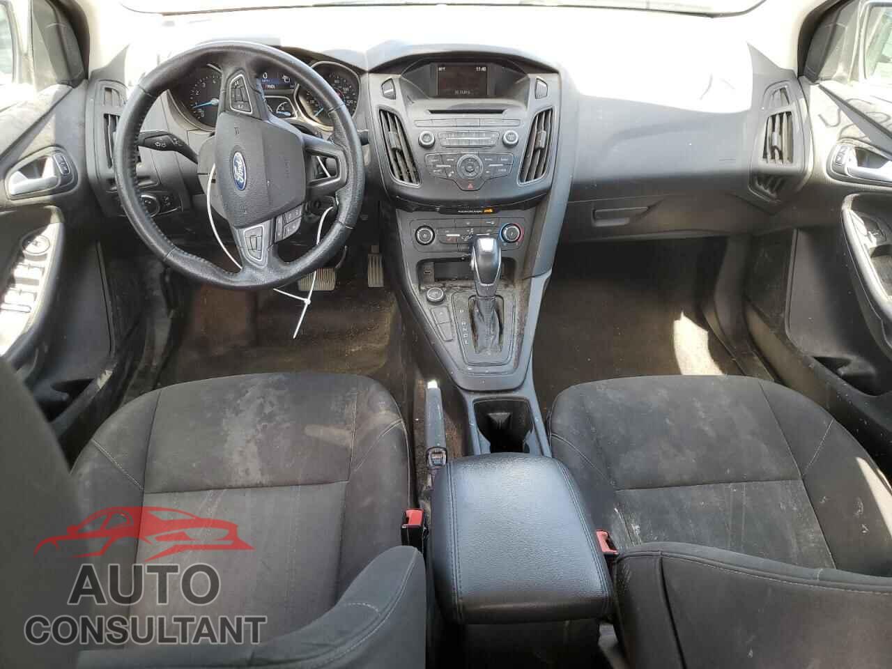 FORD FOCUS 2015 - 1FADP3F25FL312643
