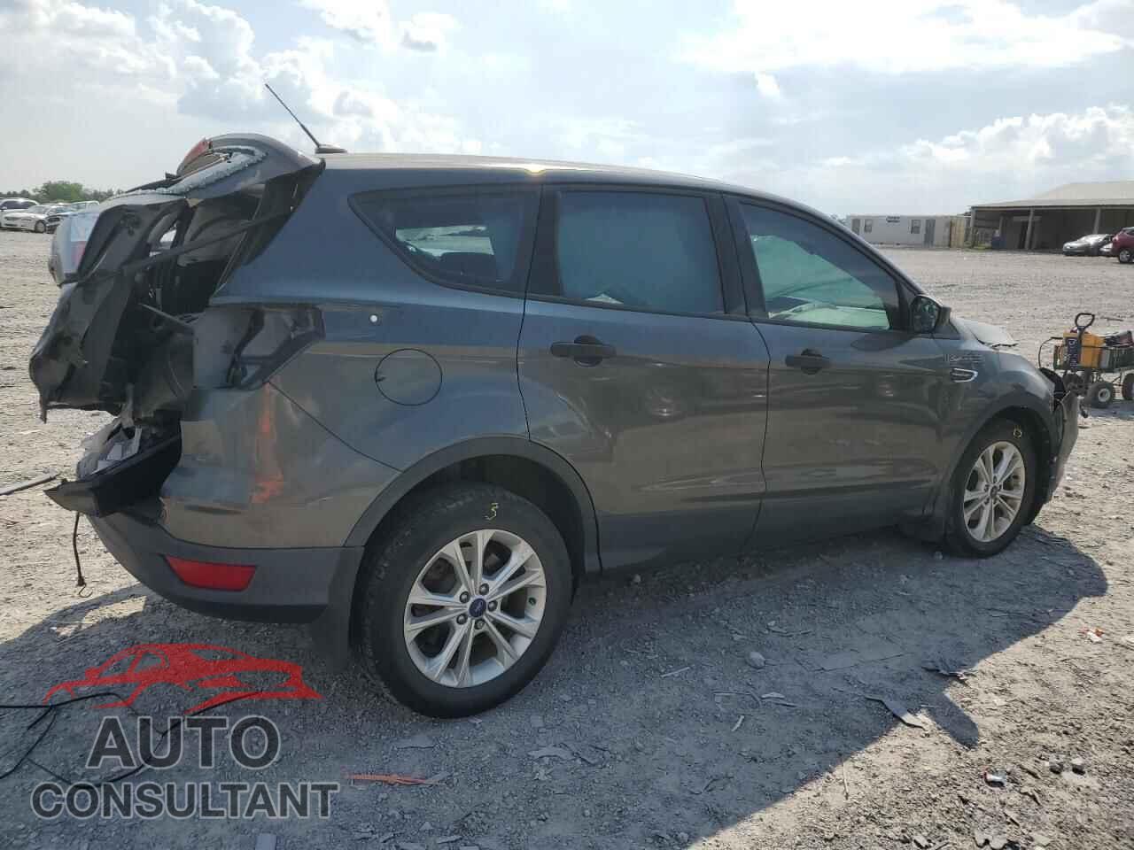 FORD ESCAPE 2017 - 1FMCU0F77HUC59512