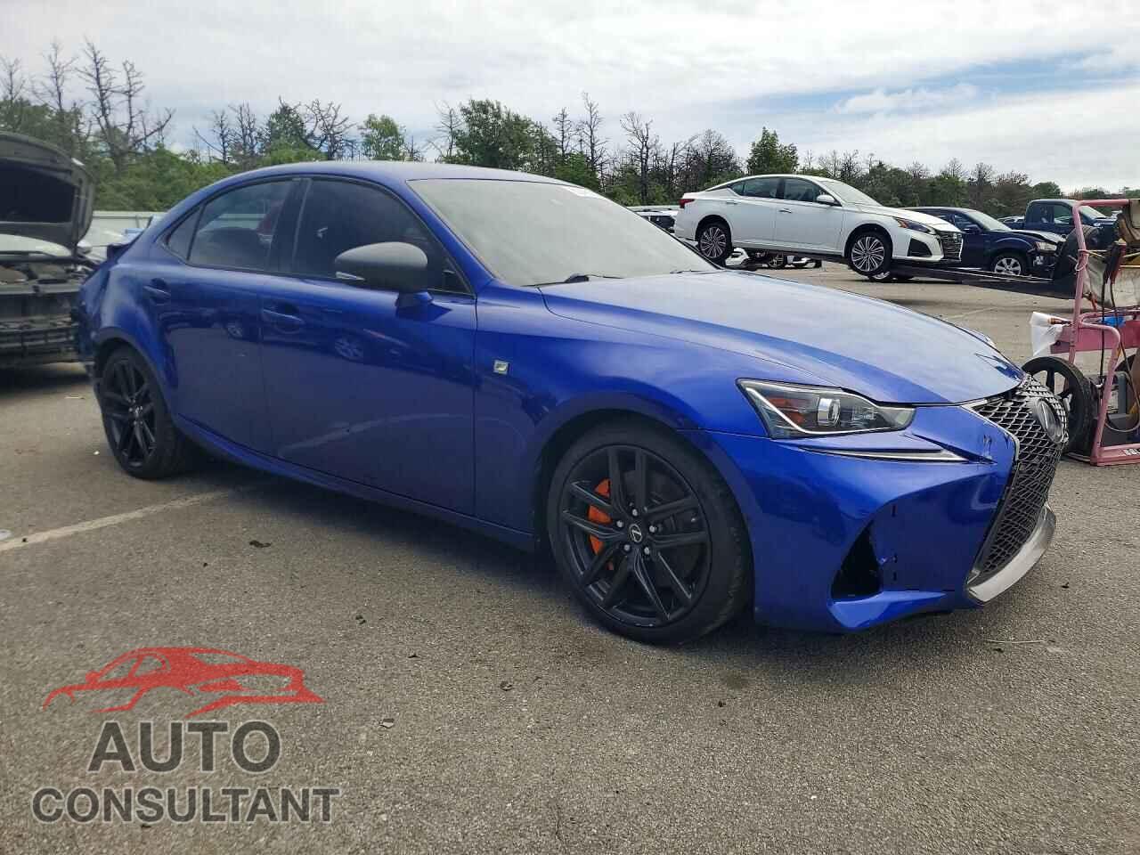 LEXUS IS 2018 - JTHC81D29J5028079