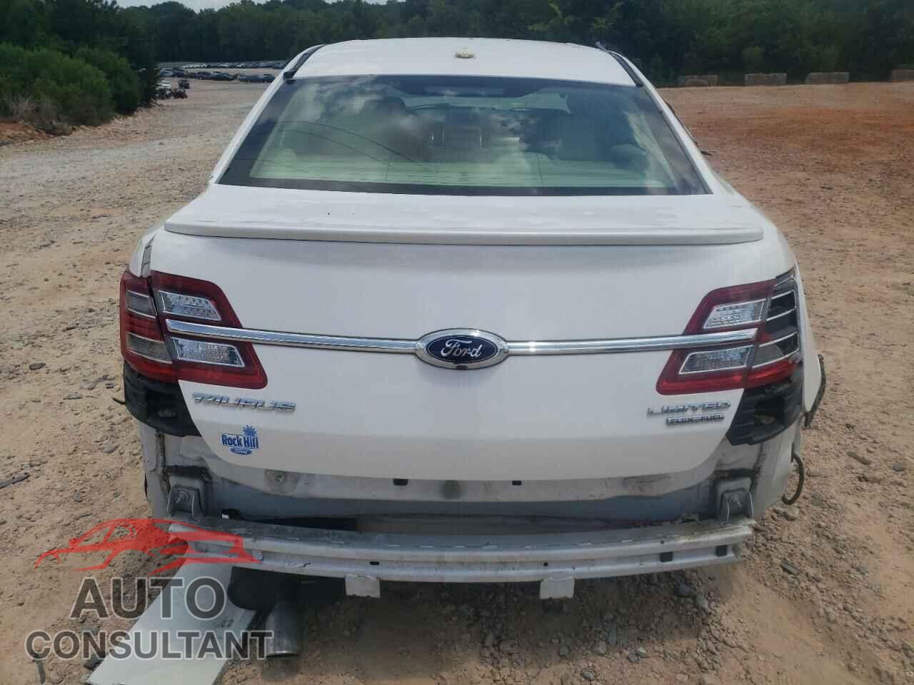 FORD TAURUS 2016 - 1FAHP2F88GG147908