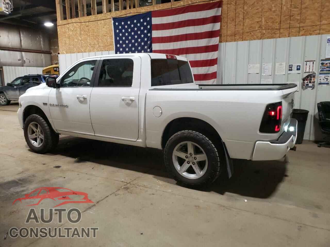 DODGE RAM 1500 2012 - 1C6RD7MT4CS204535