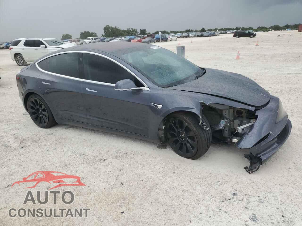 TESLA MODEL 3 2018 - 5YJ3E1EA6JF158013