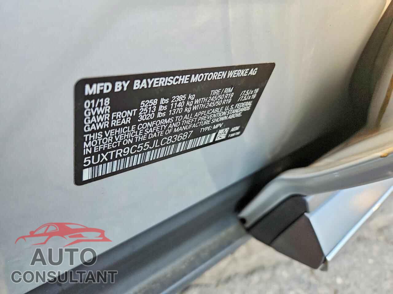 BMW X3 2018 - 5UXTR9C55JLC83687