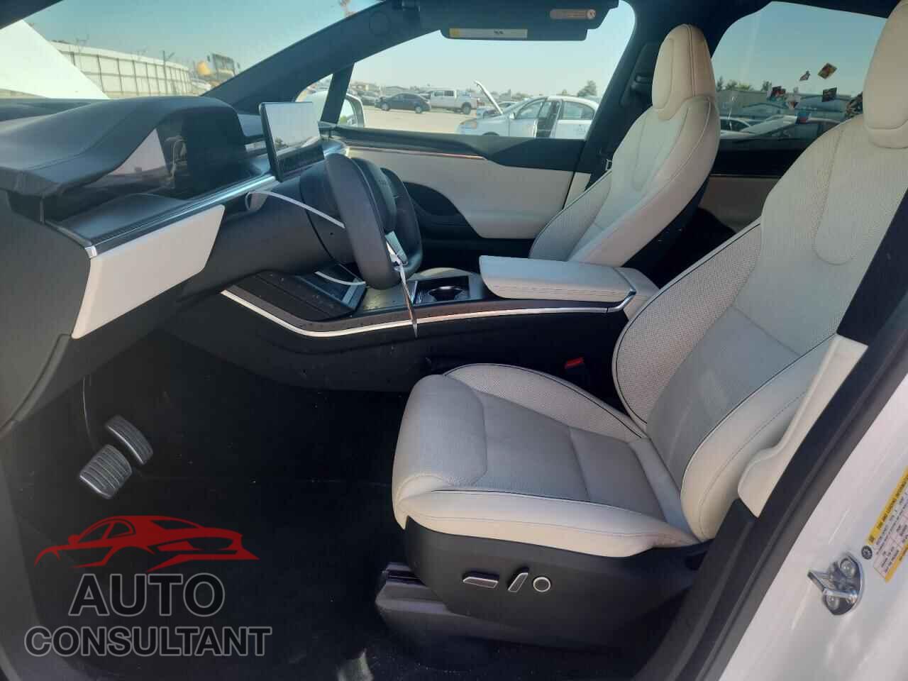 TESLA MODEL X 2022 - 7SAXCBE65NF353098