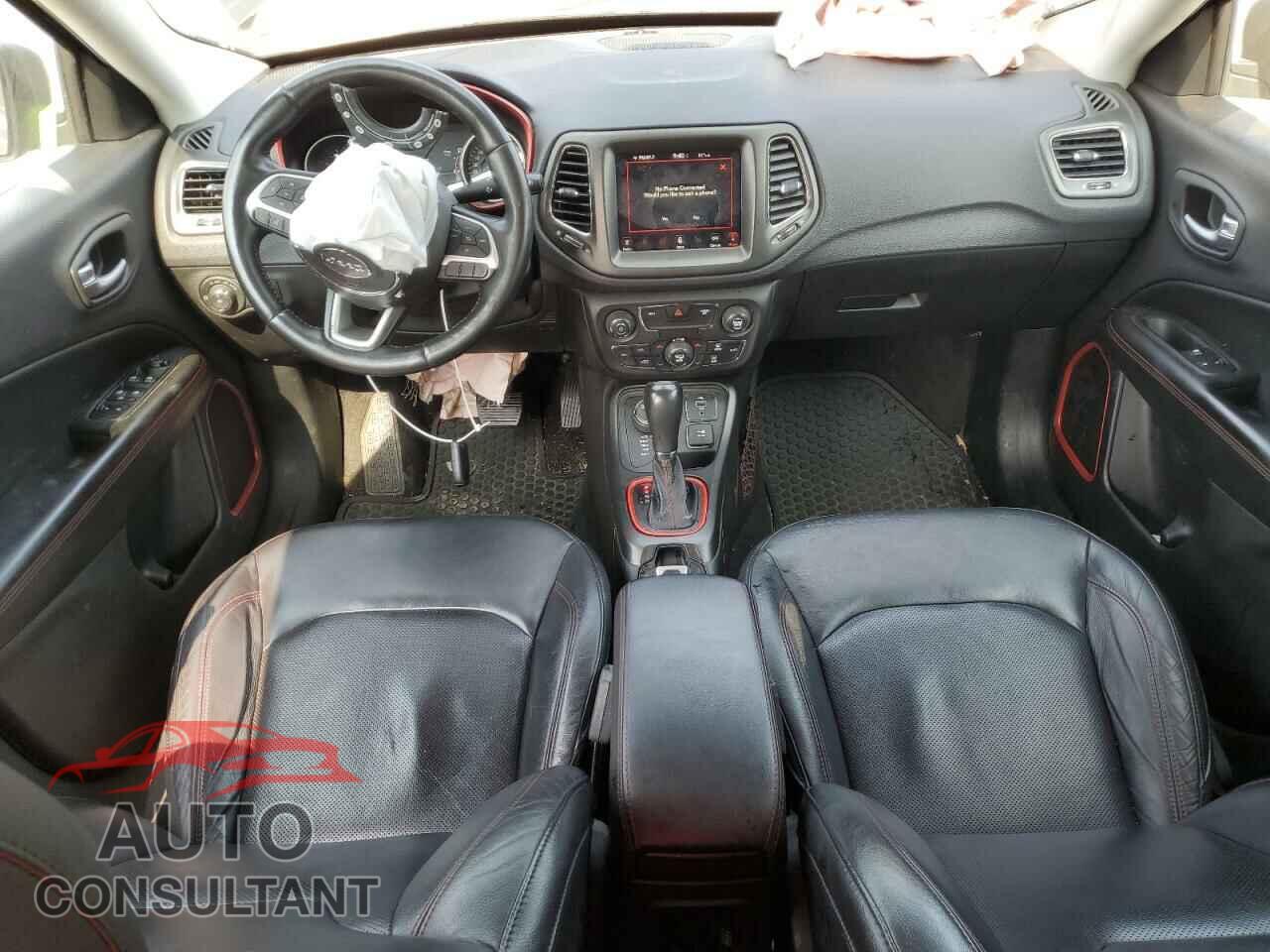 JEEP COMPASS 2017 - 3C4NJDDB9HT674457