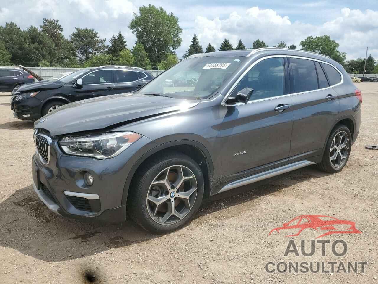 BMW X1 2016 - WBXHT3C35GP886032