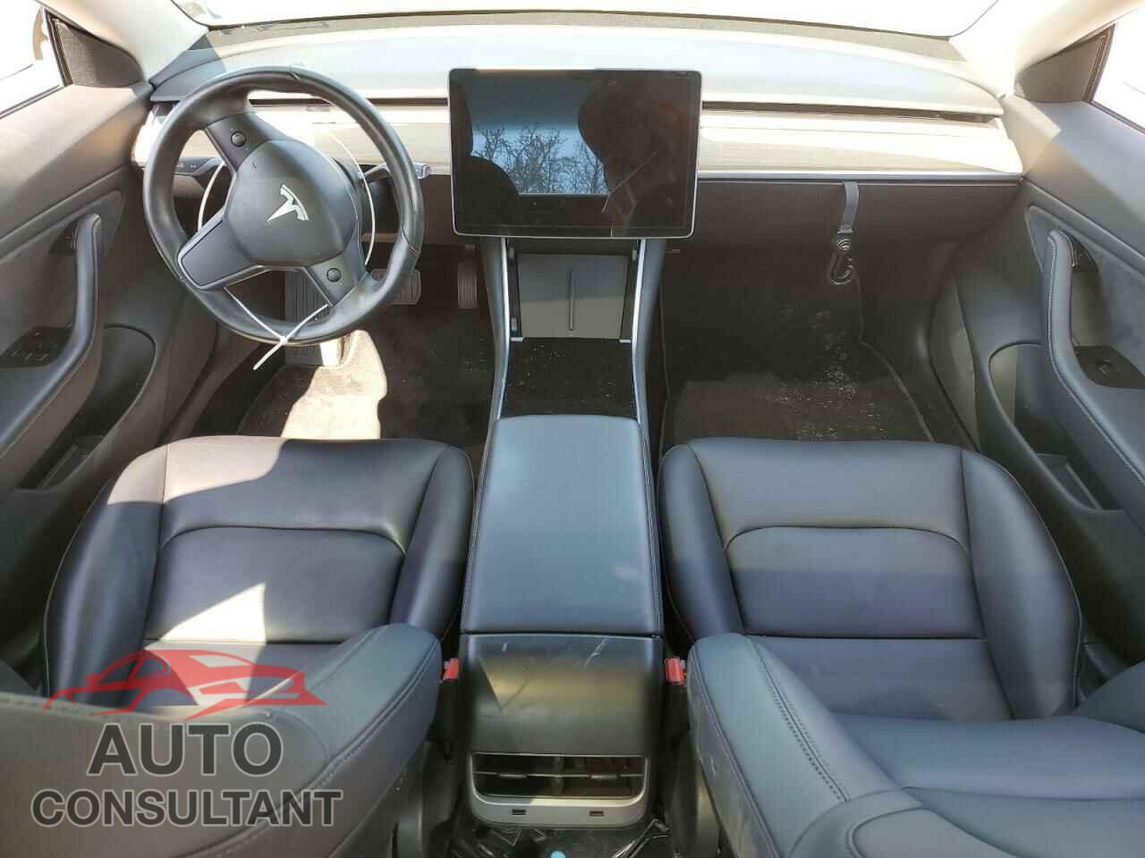 TESLA MODEL 3 2018 - 5YJ3E1EA7JF035353