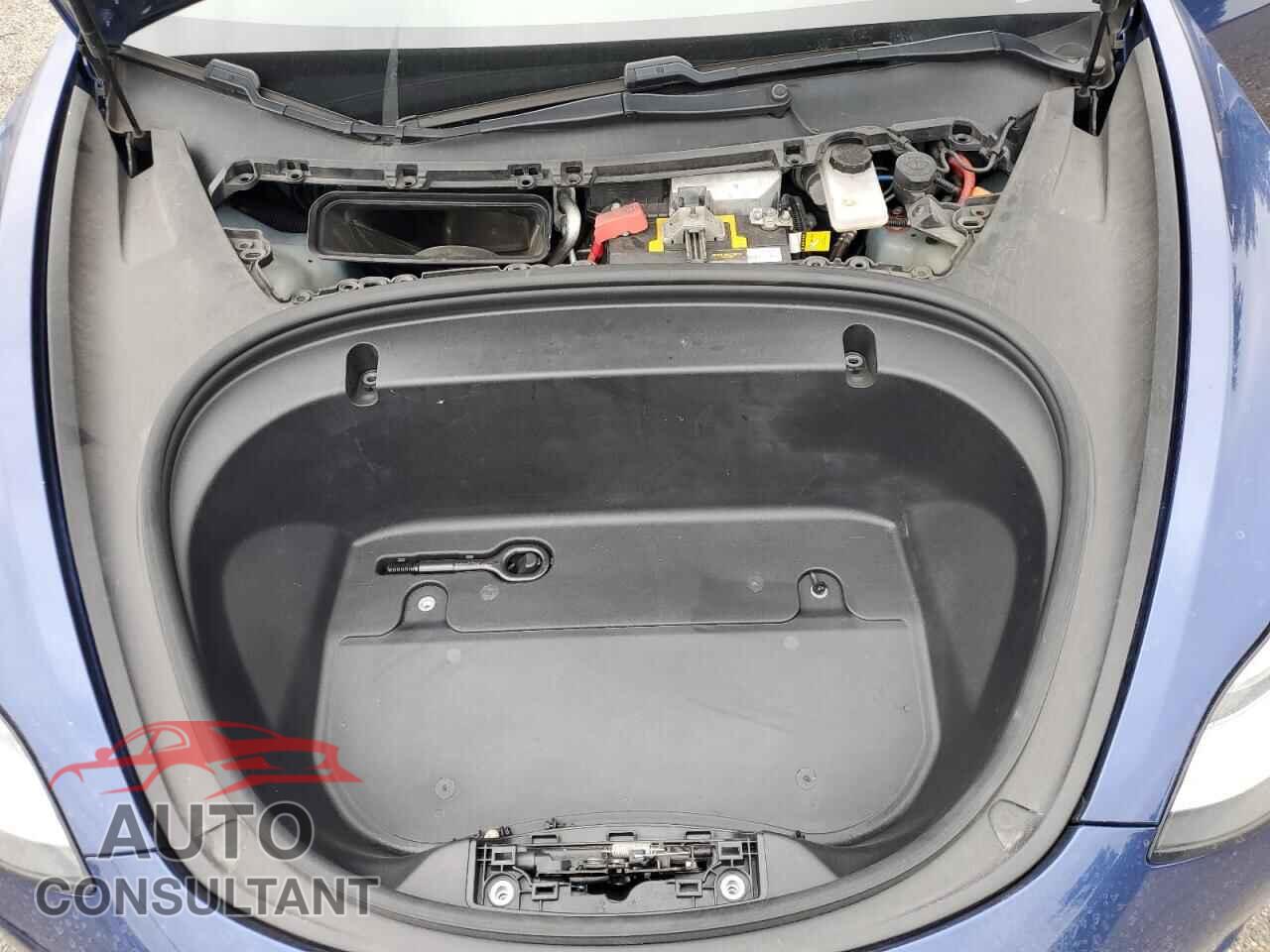 TESLA MODEL 3 2020 - 5YJ3E1EB0LF746419