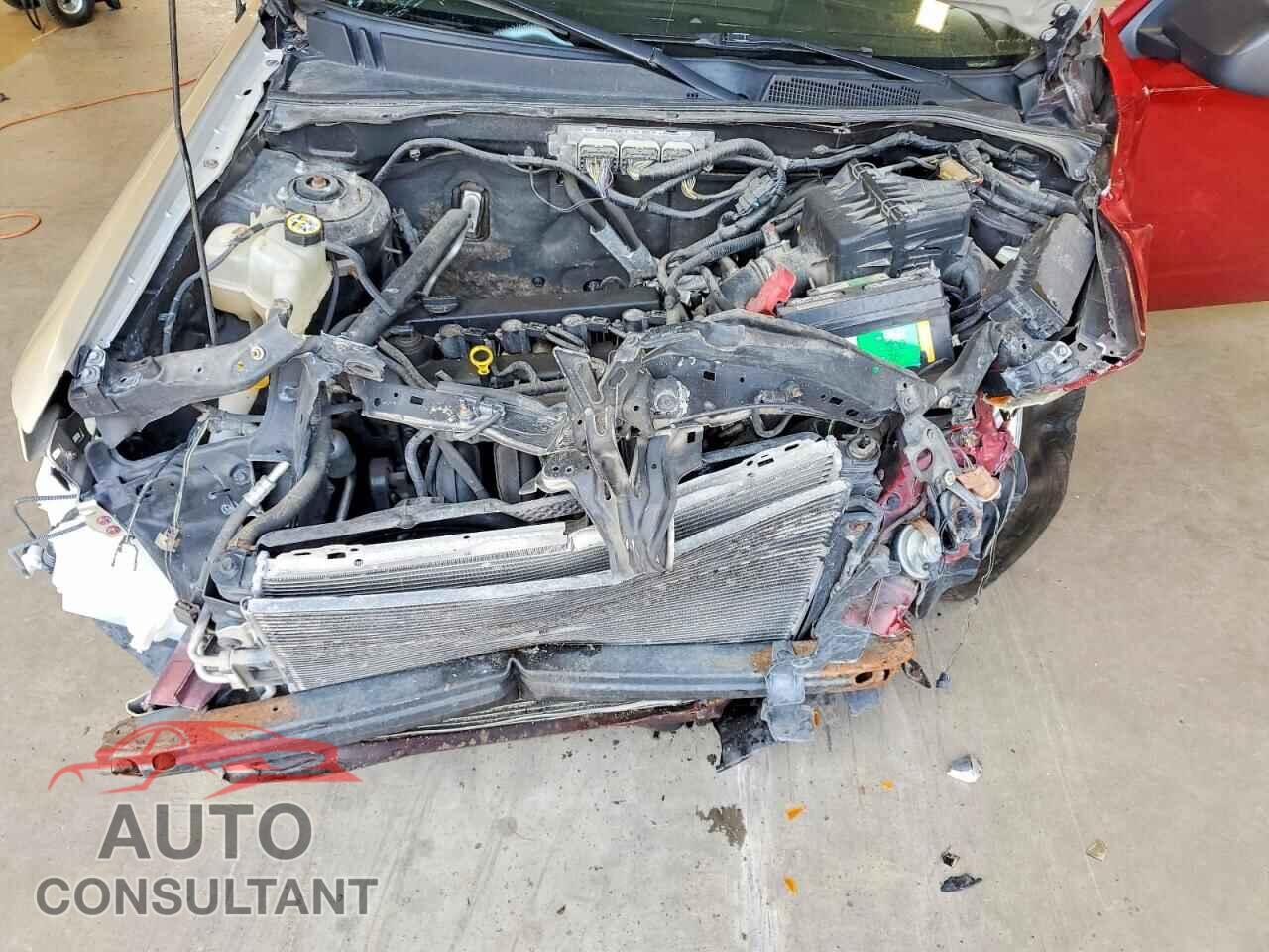 FORD ESCAPE 2010 - 1FMCU9D74AKB61241