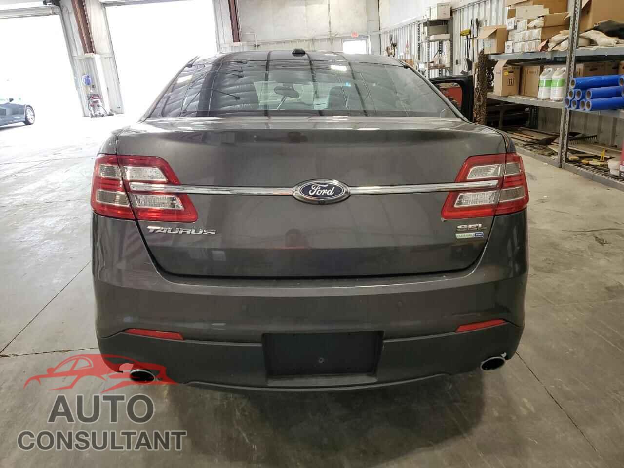 FORD TAURUS 2017 - 1FAHP2H85HG105369