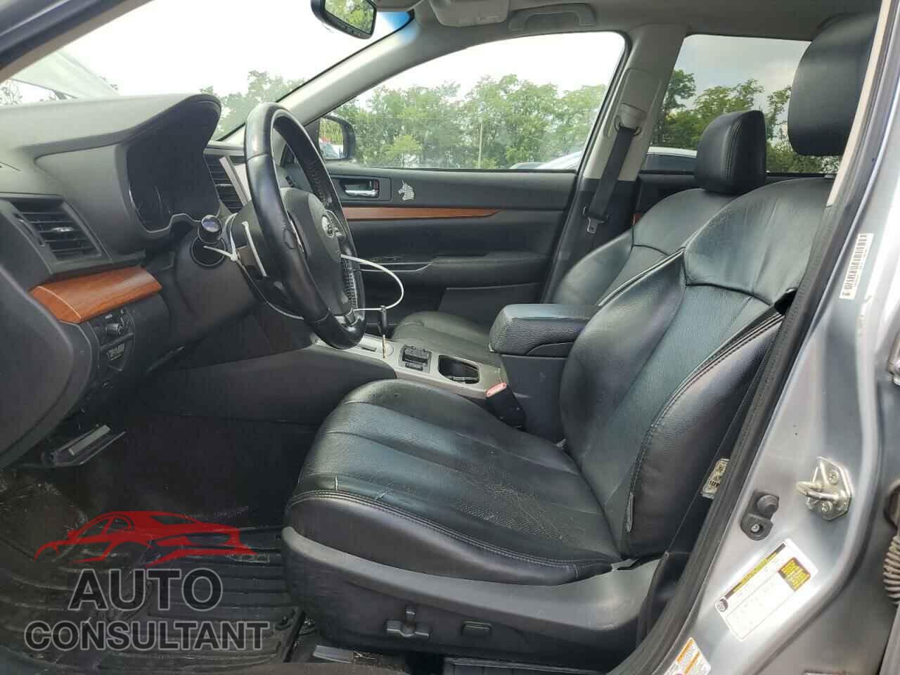 SUBARU OUTBACK 2013 - 4S4BRCPC9D3268125
