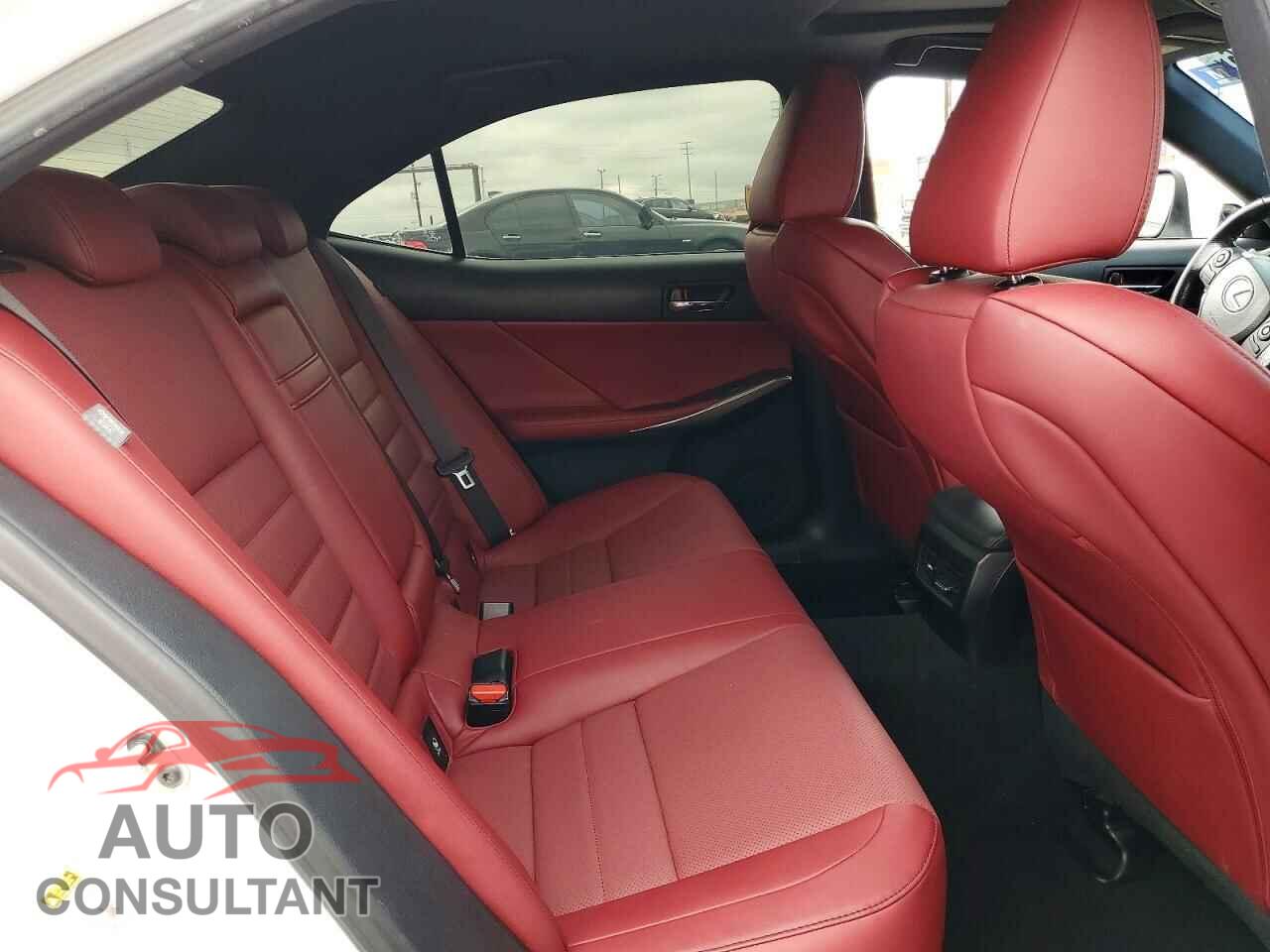 LEXUS IS 2016 - JTHBA1D27G5032379