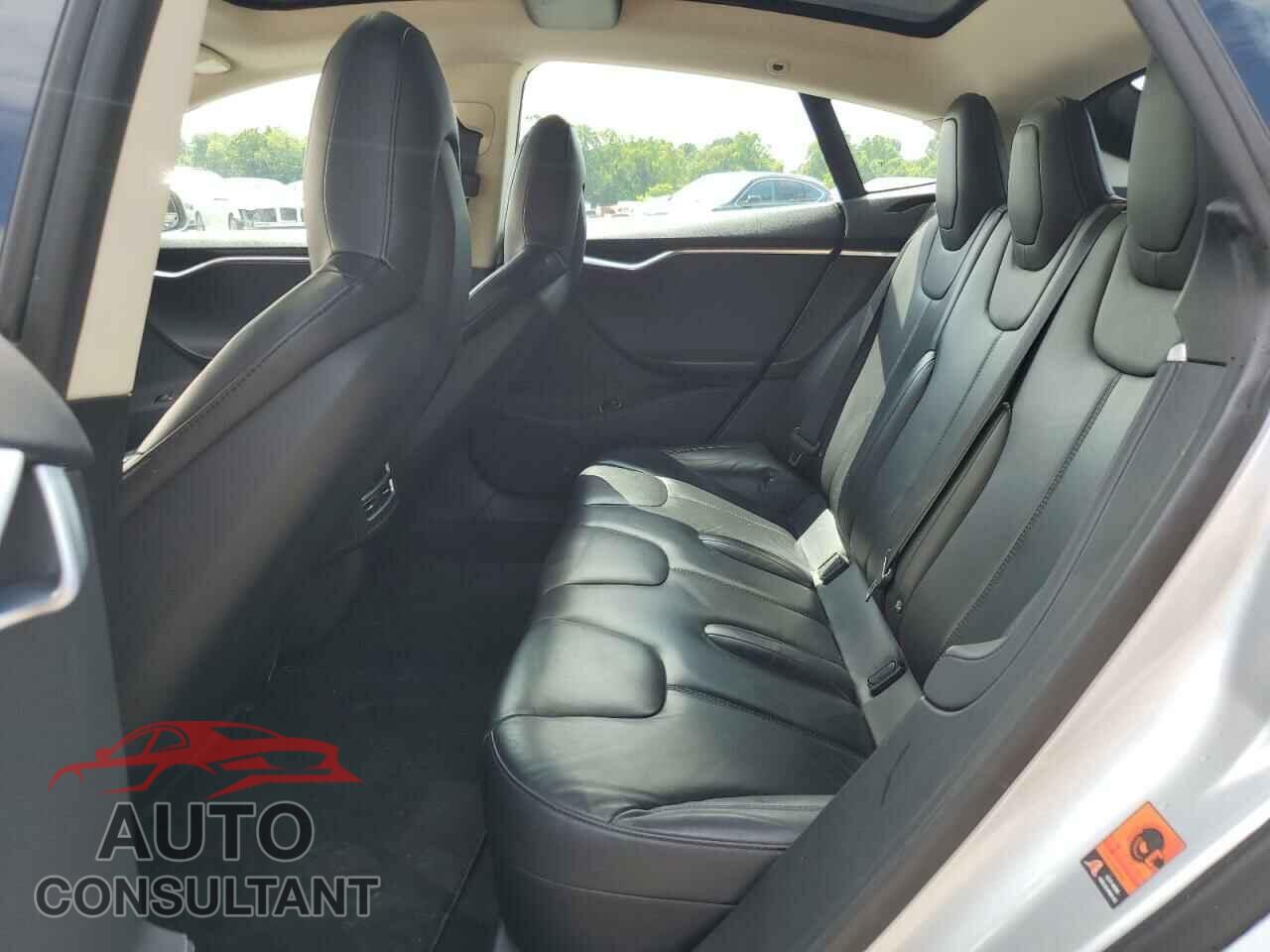 TESLA MODEL S 2014 - 5YJSA1S17EFP66205