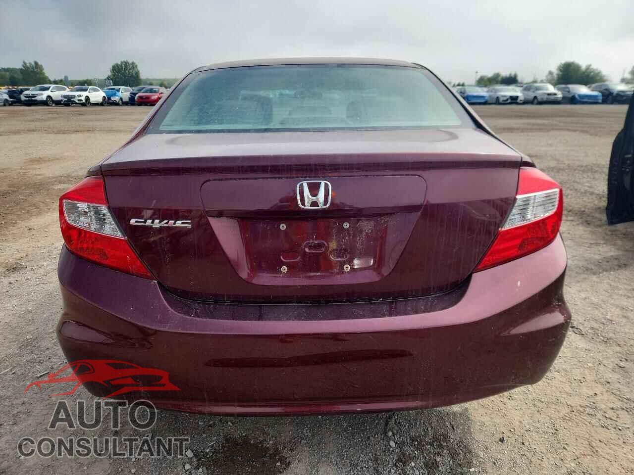 HONDA CIVIC 2012 - 2HGFB2F43CH027821