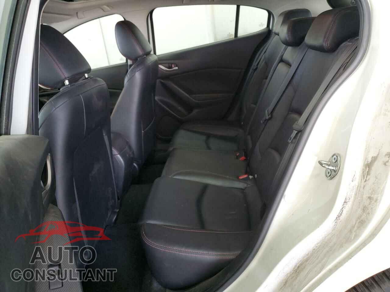 MAZDA 3 2014 - JM1BM1M73E1107667