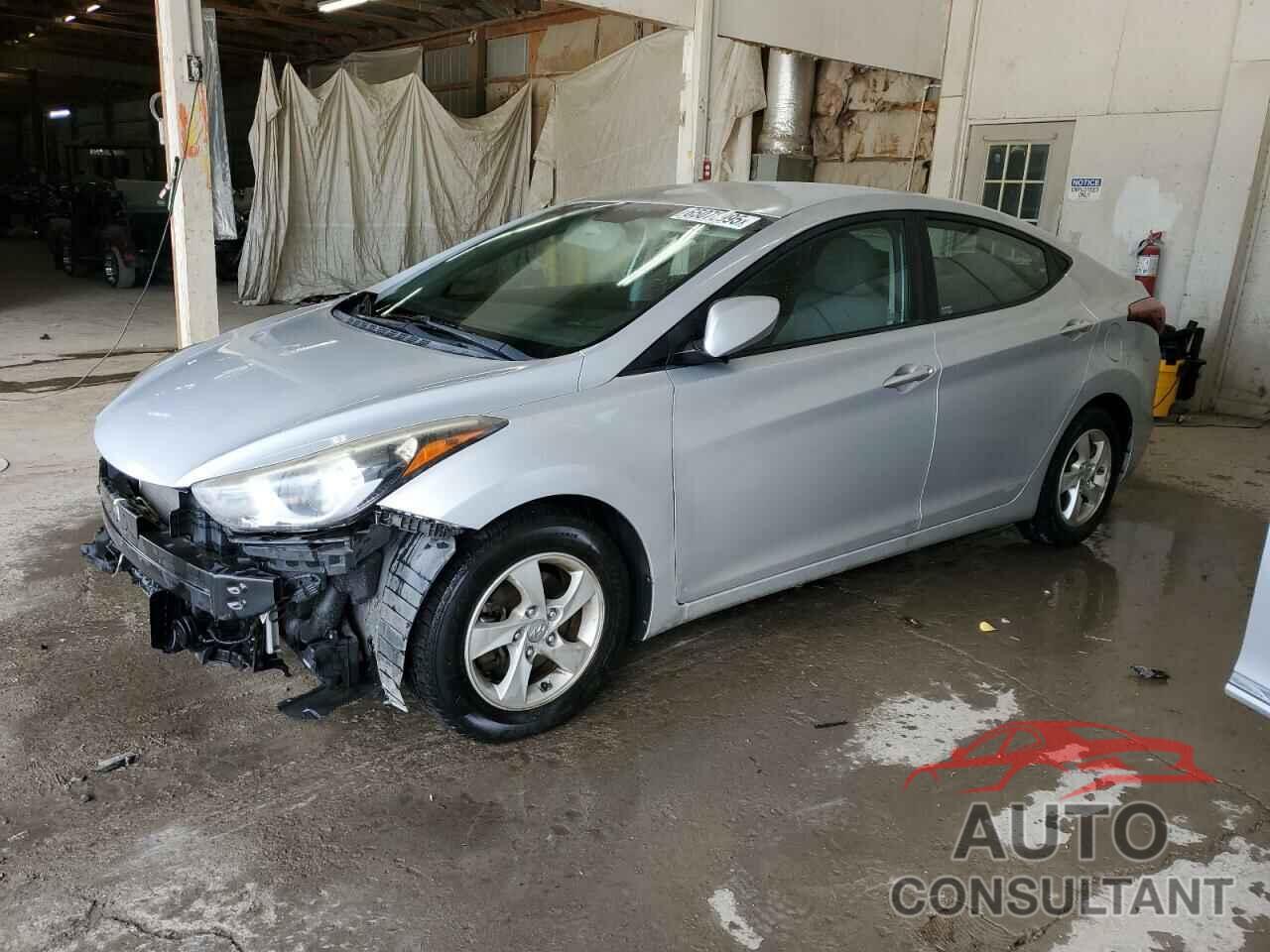 HYUNDAI ELANTRA 2015 - KMHDH4AE8FU227879