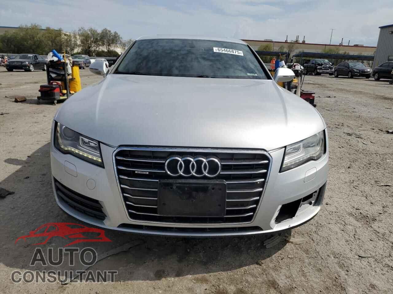 AUDI A7 2012 - WAUSGAFC6CN018082
